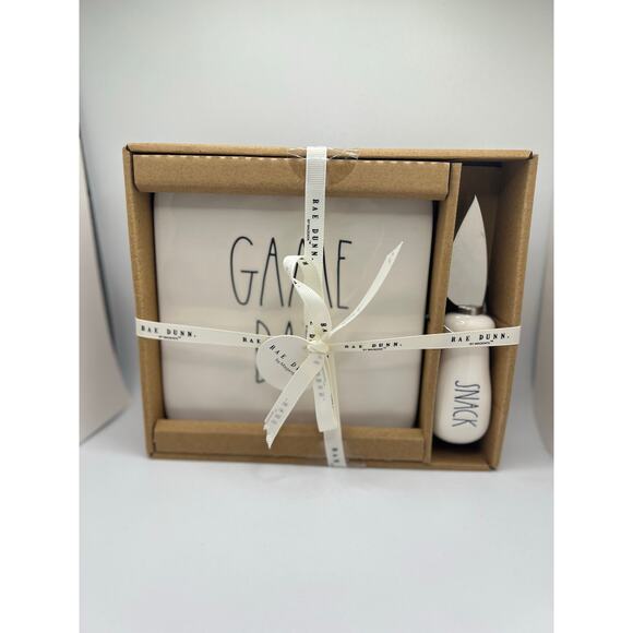 Rae Dunn GAME DAY Plate & Knife Set - Picture 1 of 4